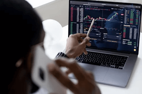 Reaction Pro Gemeinschaft und Unterstützung